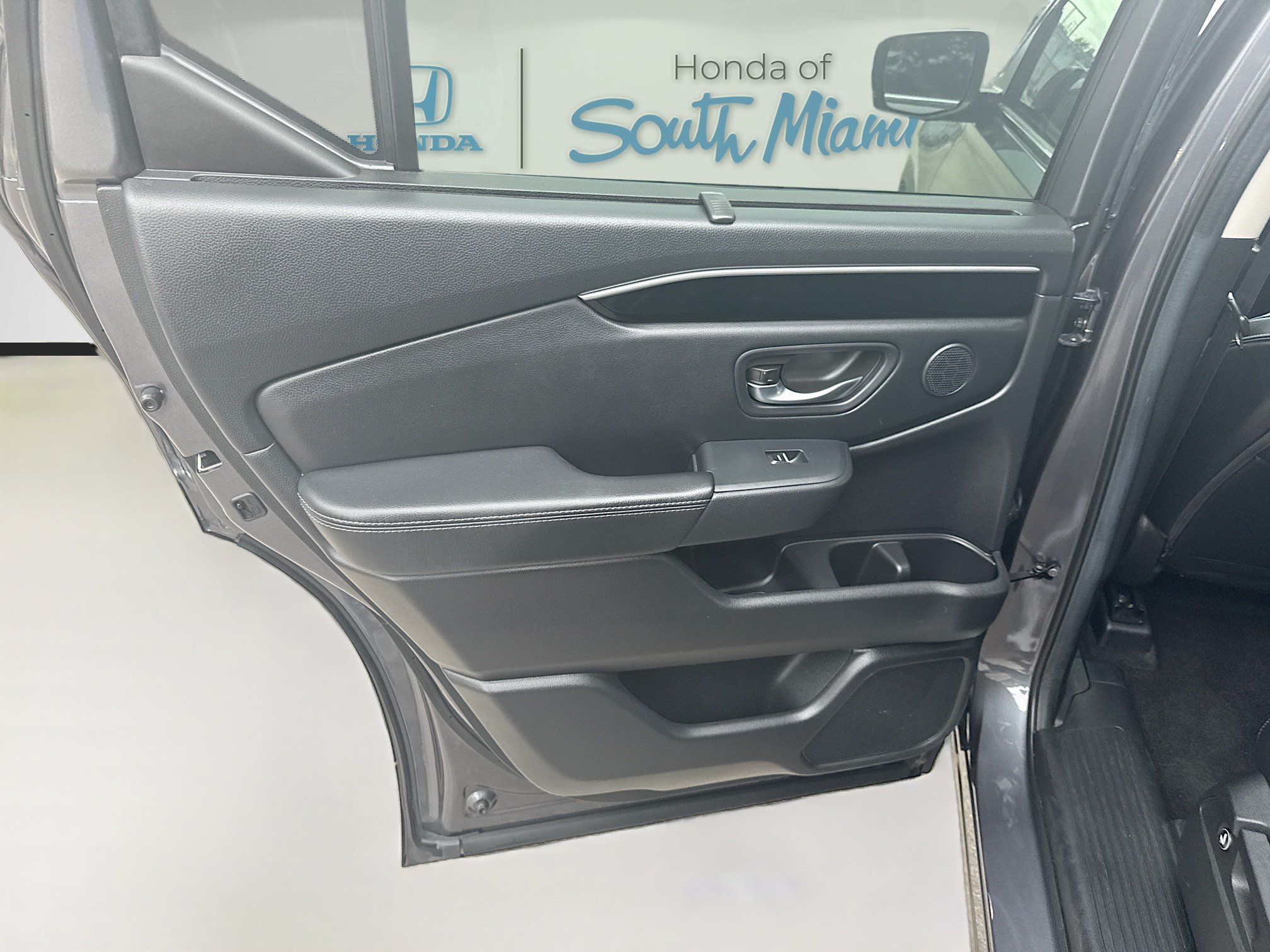 Certified 2025 Honda Pilot Touring image 26
