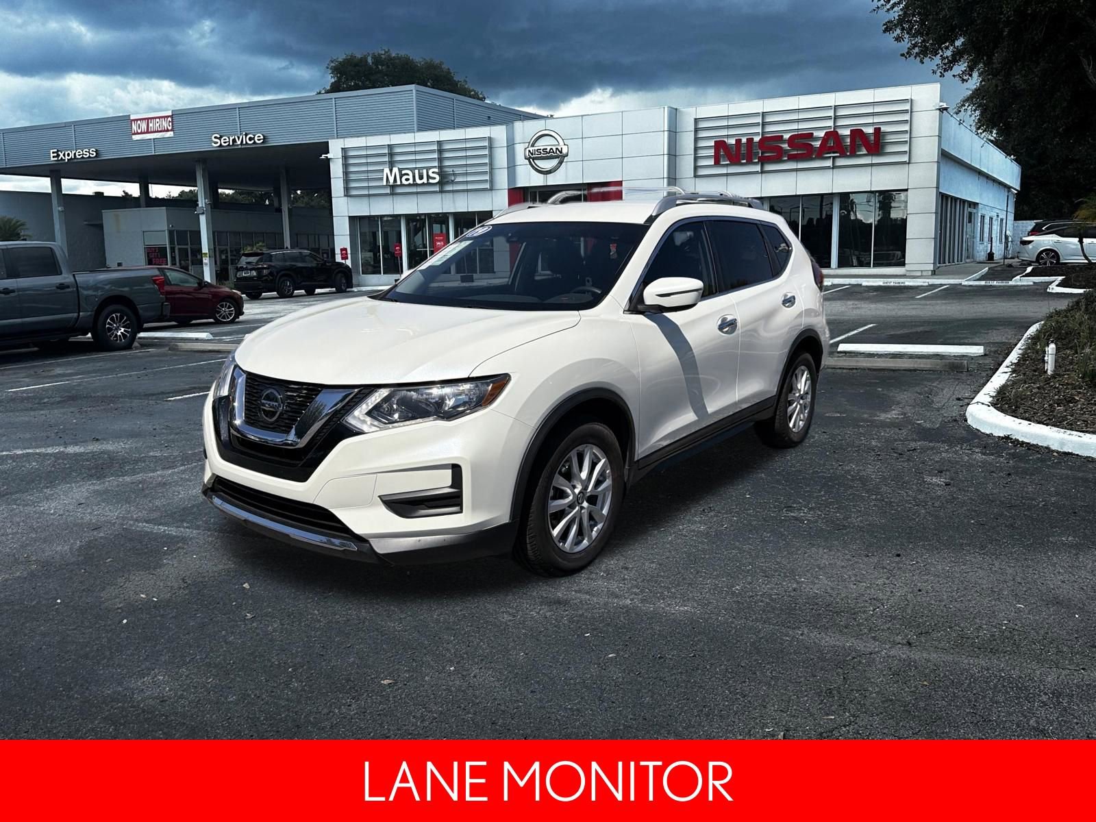 Used 2019 Nissan Rogue SV image 9