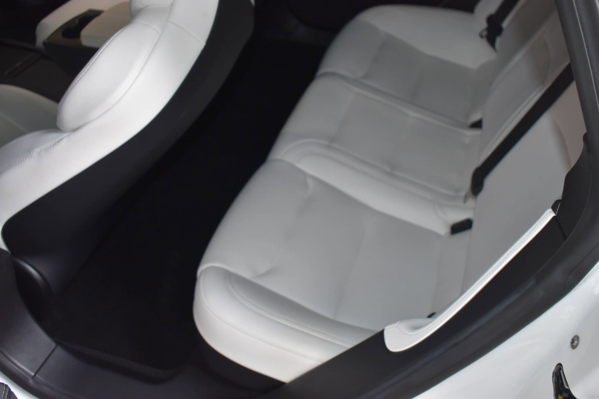 Used 2019 Tesla Model S 100D AWD/4WD image 16