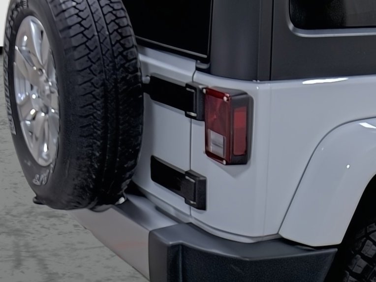 Used 2017 Jeep Wrangler Unlimited Sahara w/ Dual Top Group image 13