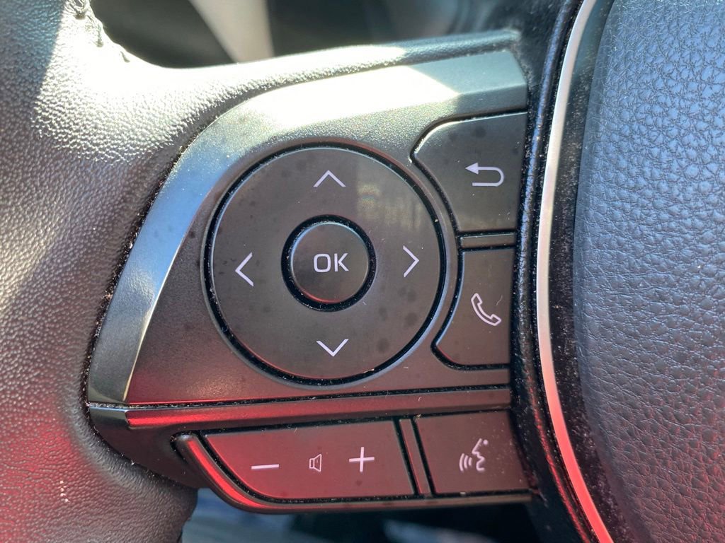 Used 2021 Toyota RAV4 XLE w/ Convenience Package AWD/4WD image 27