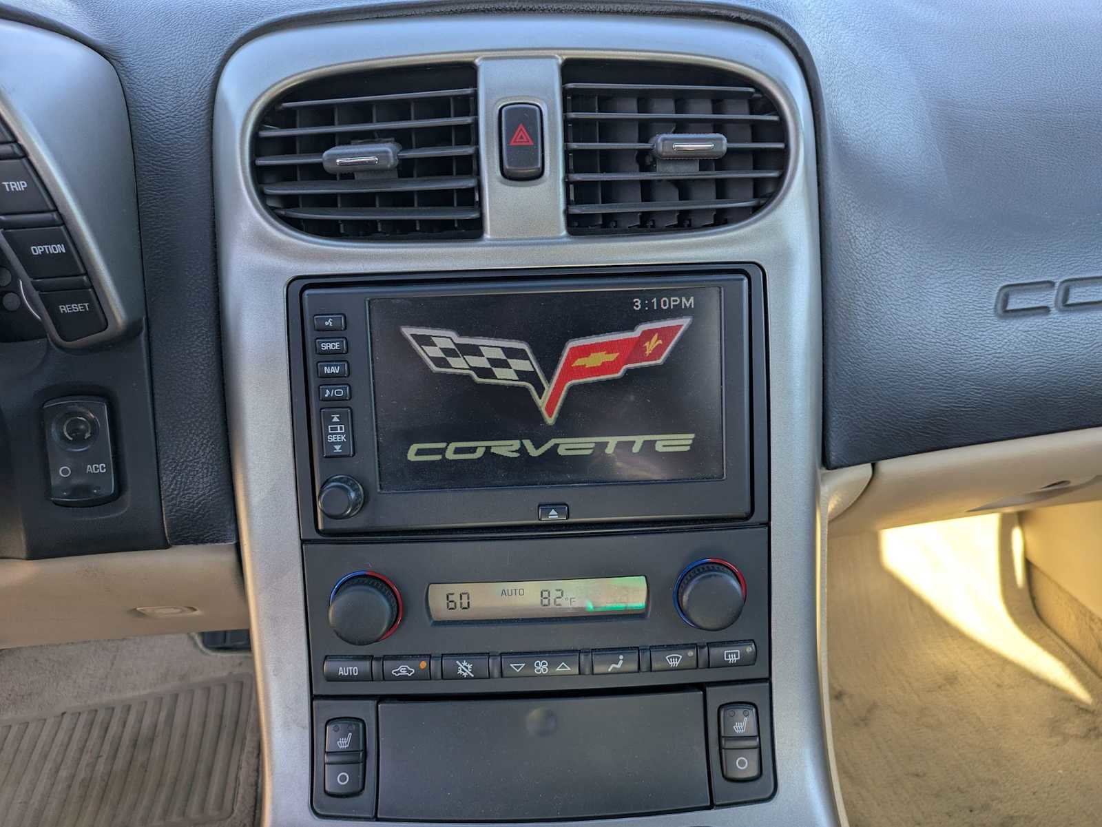 Used 2005 Chevrolet Corvette Convertible w/ Preferred Equipment Group image 18