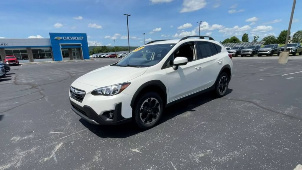 Used 2023 Subaru Crosstrek 2.0i Premium AWD/4WD image 4