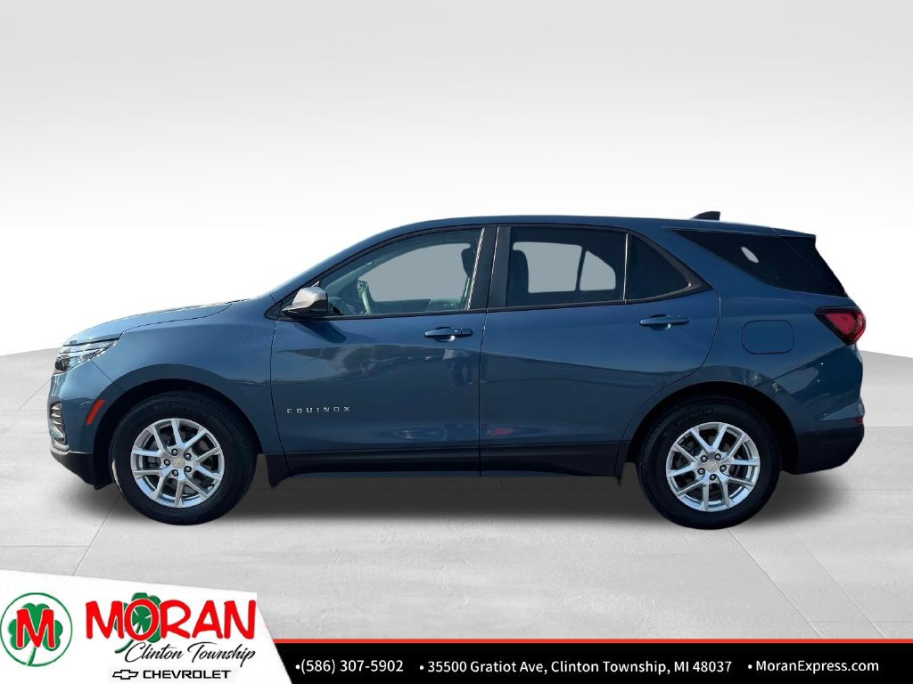 Certified 2024 Chevrolet Equinox LS w/ LS Convenience Package FWD image 3