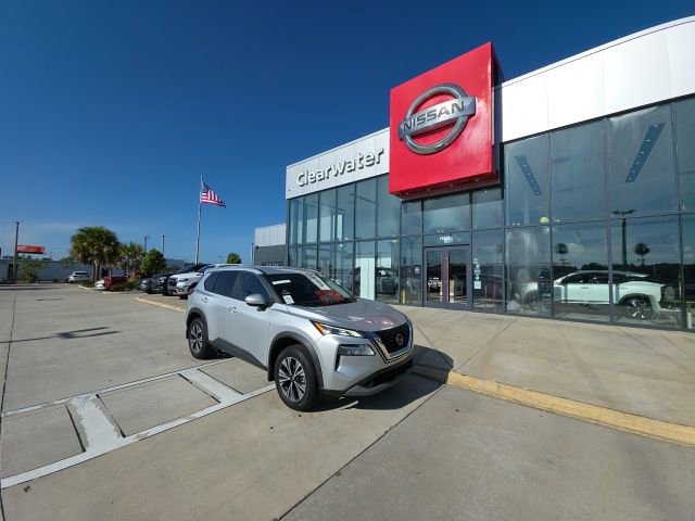 Used 2023 Nissan Rogue SV FWD image 1