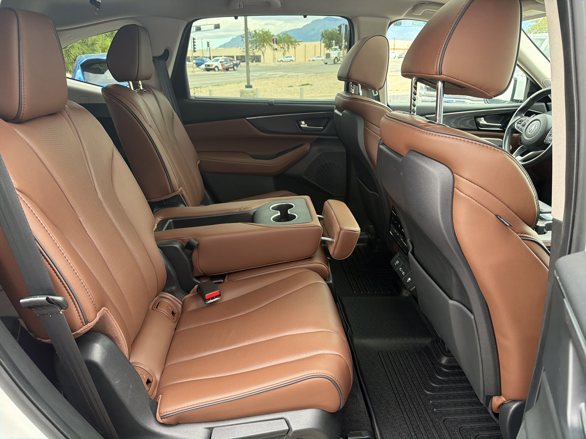 Certified 2024 Acura MDX w/ Advance Package AWD/4WD image 18