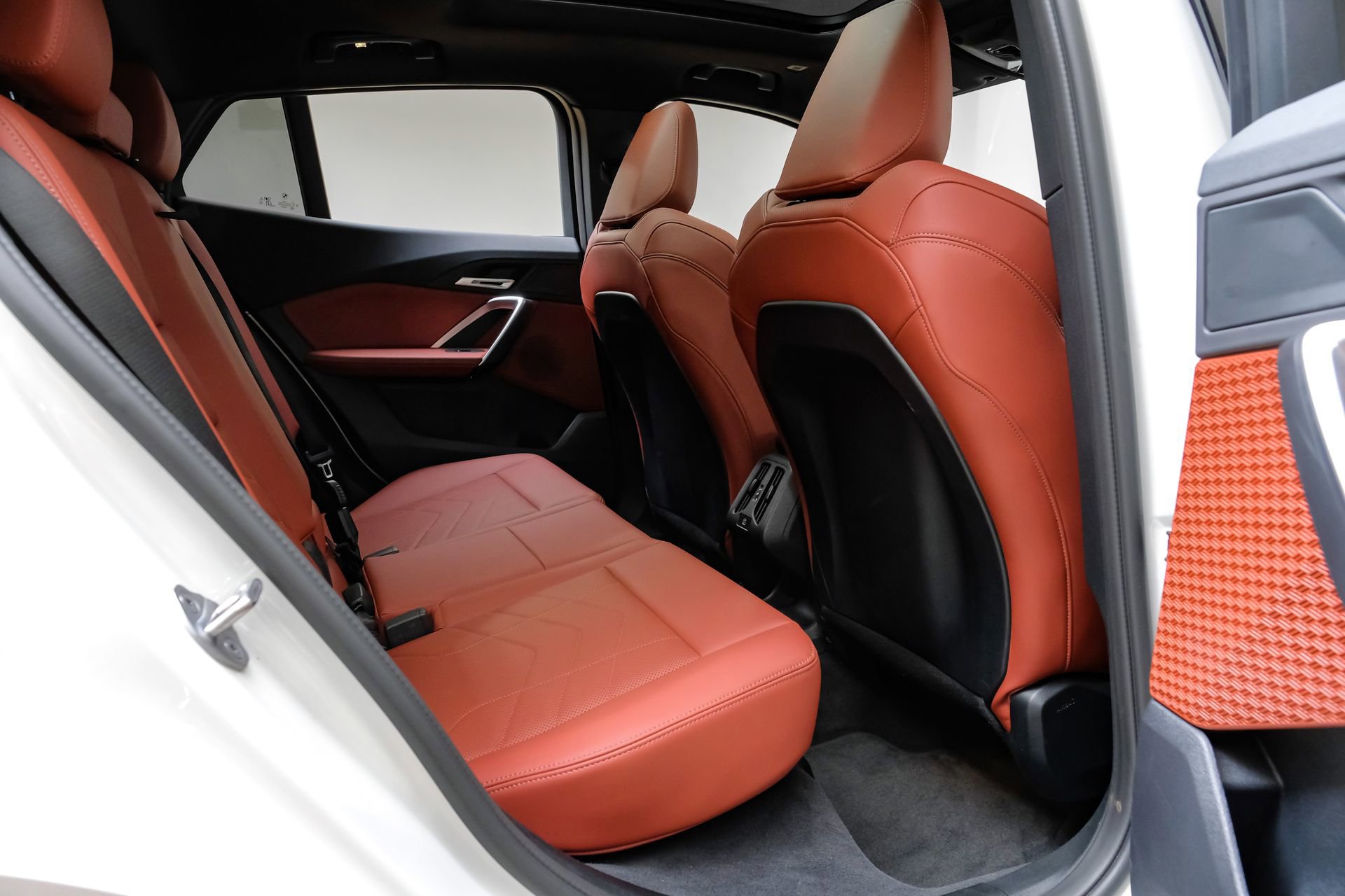 Used 2026 BMW X2 xDrive28i image 39