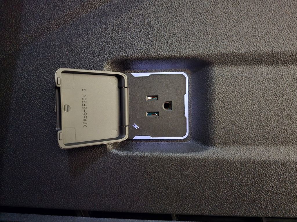 New 2026 Chevrolet Tahoe LS image 26