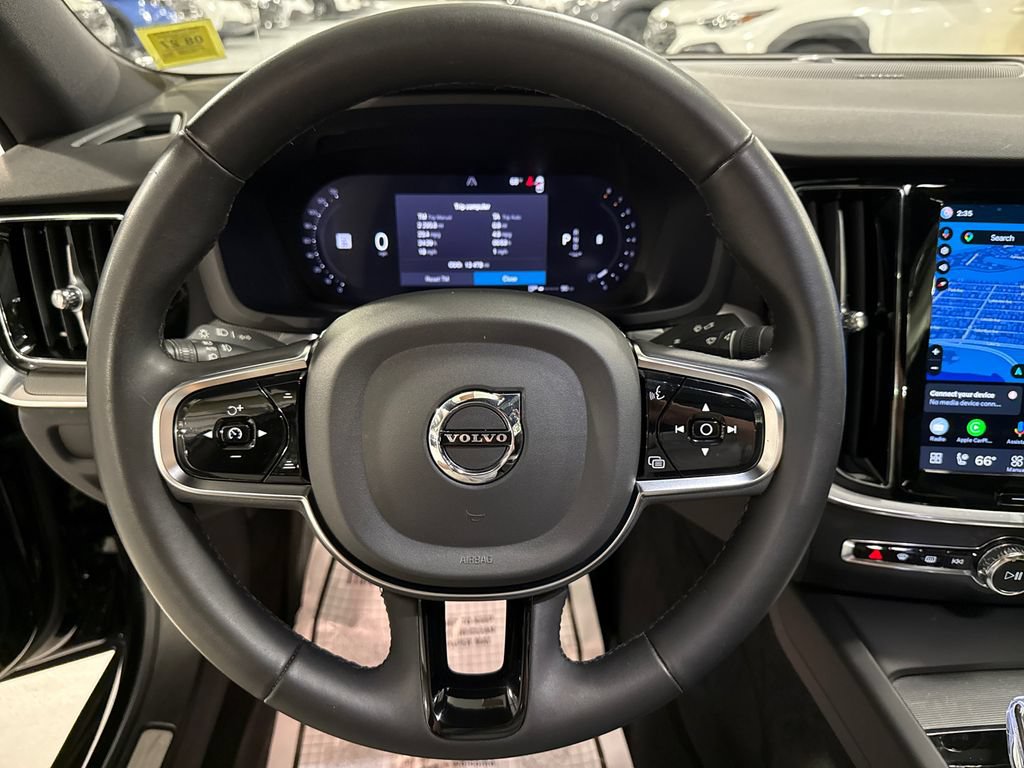 Certified 2024 Volvo S60 B5 Plus w/ Climate Package AWD/4WD image 11