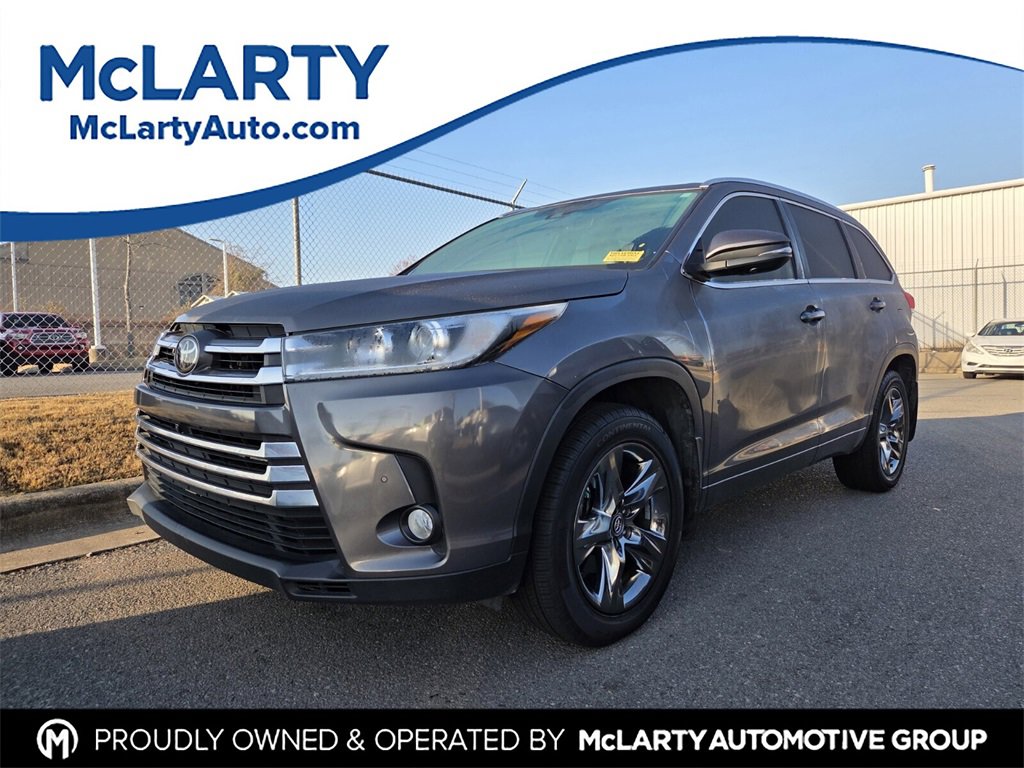 Used 2018 Toyota Highlander Limited Platinum image 1