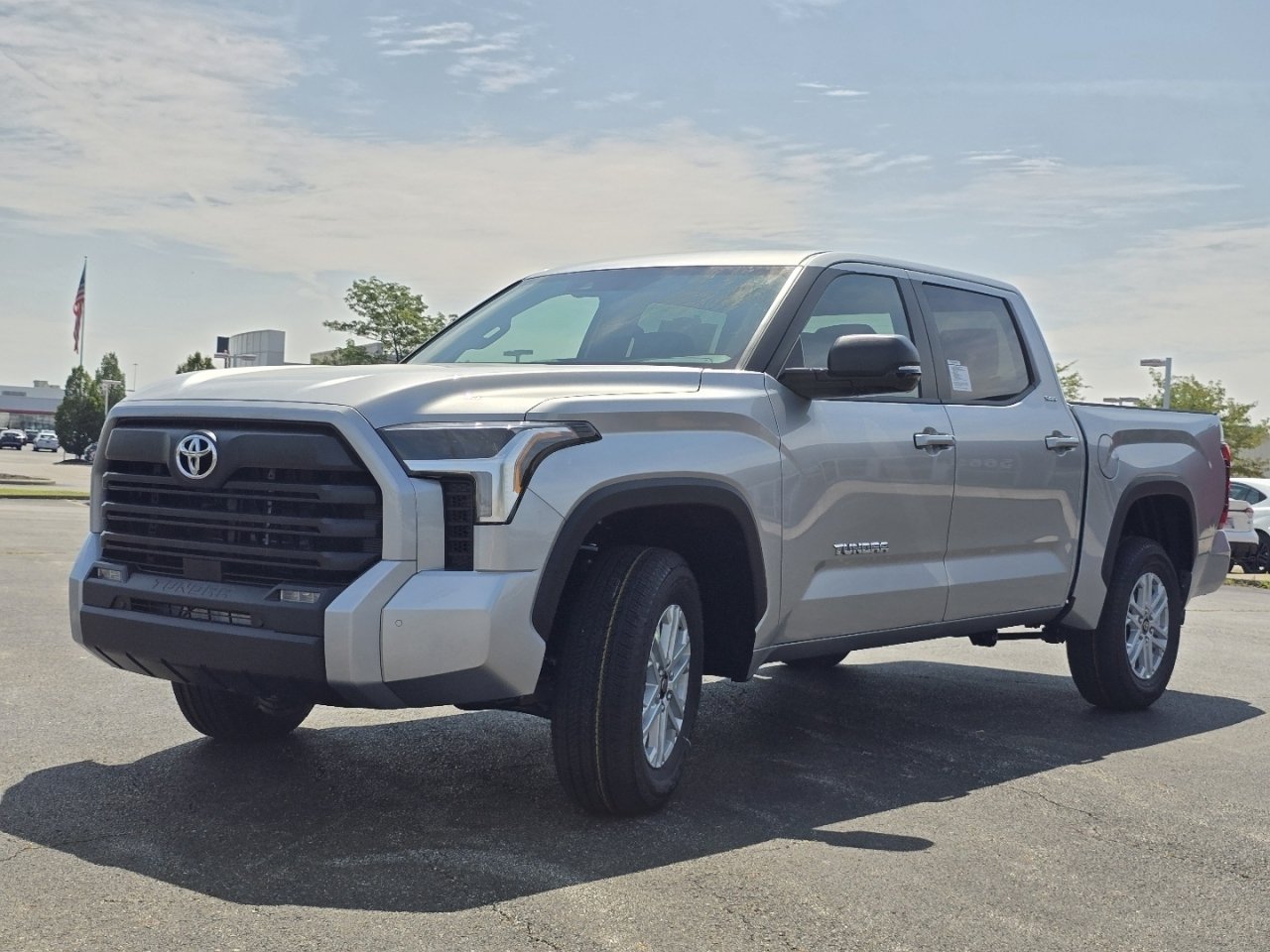 New 2026 Toyota Tundra SR5 AWD/4WD image 12