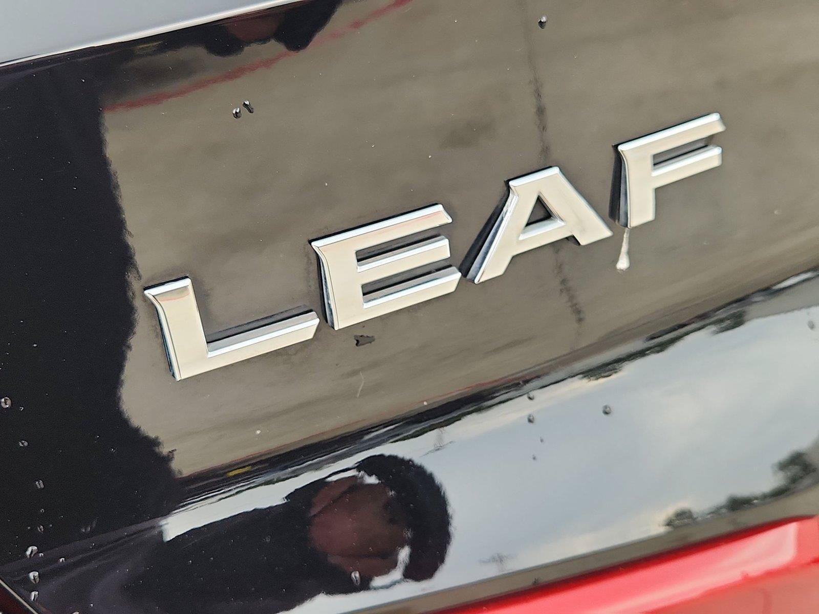 Used 2022 Nissan Leaf SV FWD image 30
