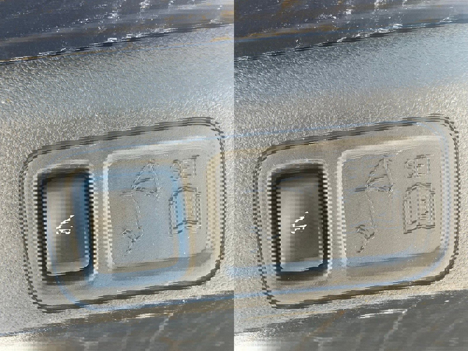 Used 2024 Ford Expedition Max Limited image 17