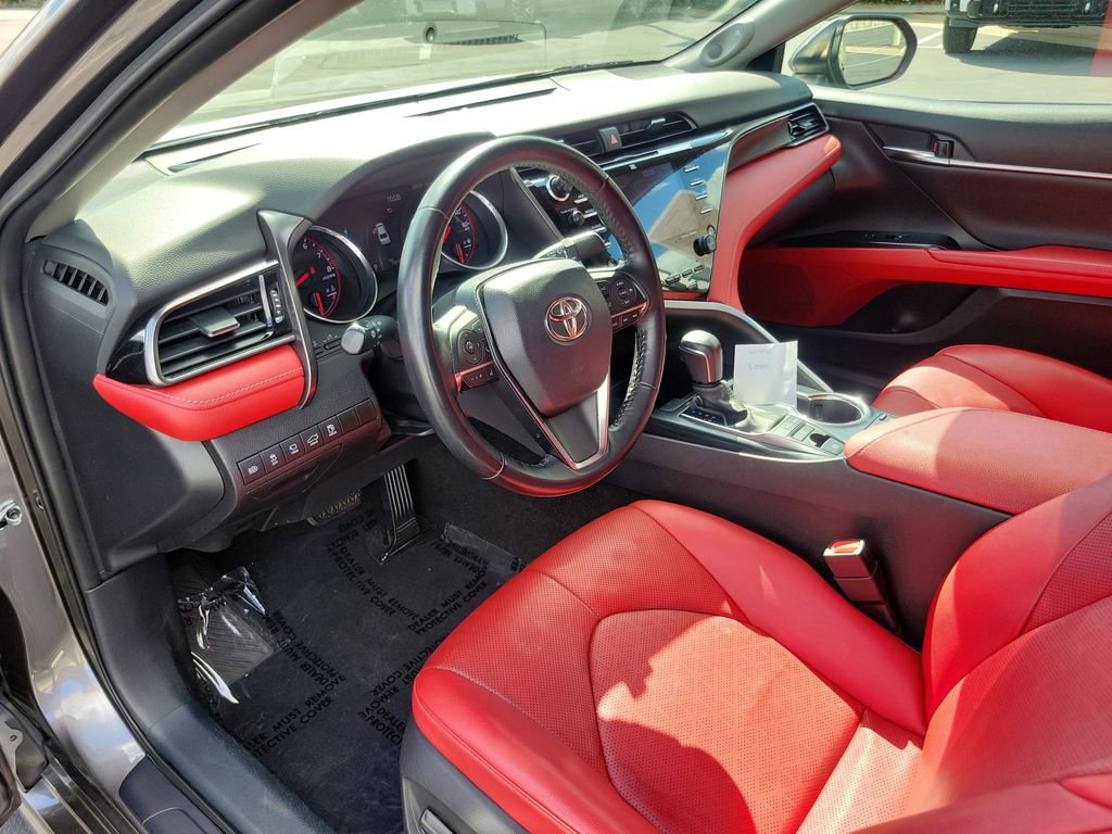 Used 2020 Toyota Camry XSE w/ Driver Assist Package FWD image 17