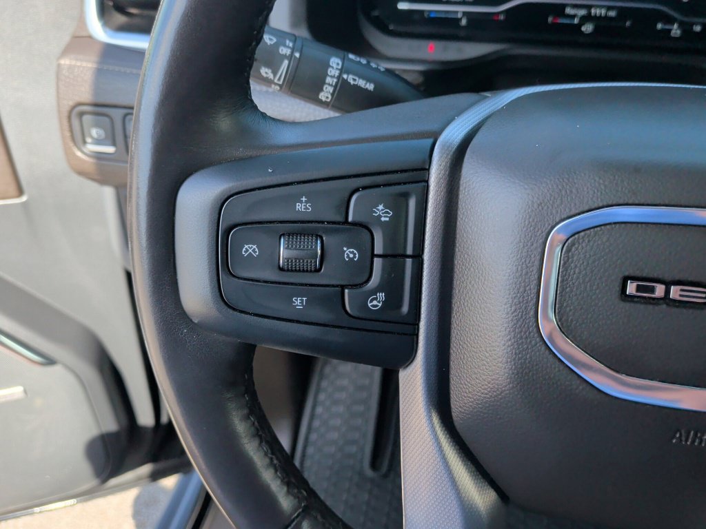 Used 2022 GMC Yukon Denali AWD/4WD image 19
