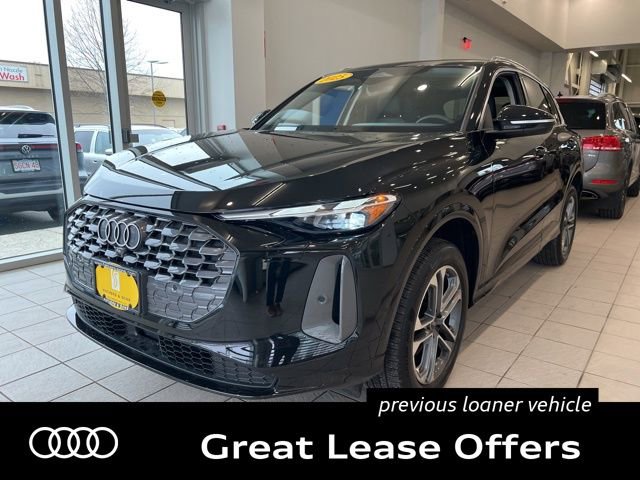 Used 2025 Audi Q5 Premium w/ Convenience Package AWD/4WD image 3