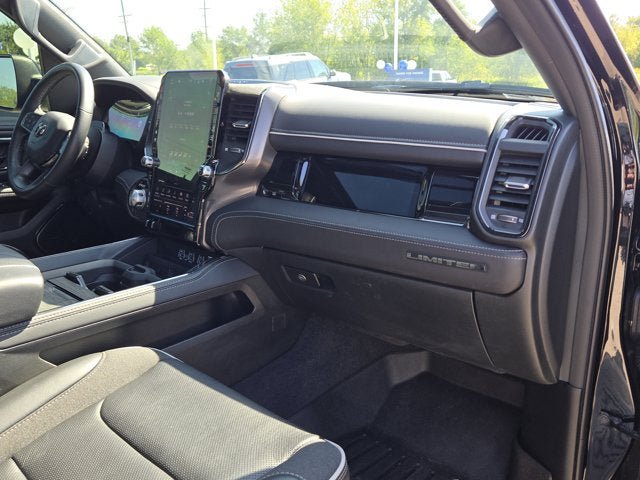 Used 2026 RAM 1500 Limited AWD/4WD image 5