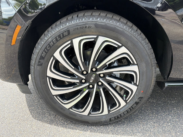 New 2027 Lincoln Navigator L Black Label AWD/4WD image 13