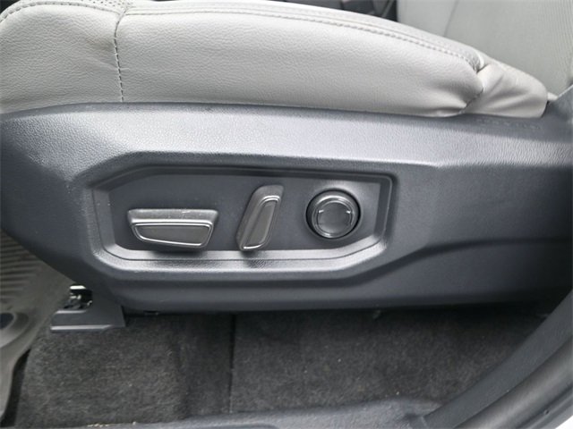 Used 2025 Toyota Tundra Limited image 9