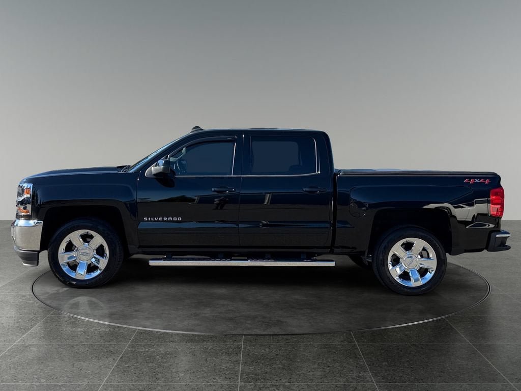 Used 2018 Chevrolet Silverado 1500 LT w/ LT Eassist Package AWD/4WD image 5