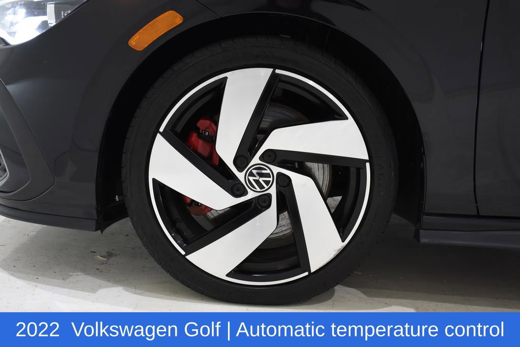 Used 2022 Volkswagen GTI SE image 6
