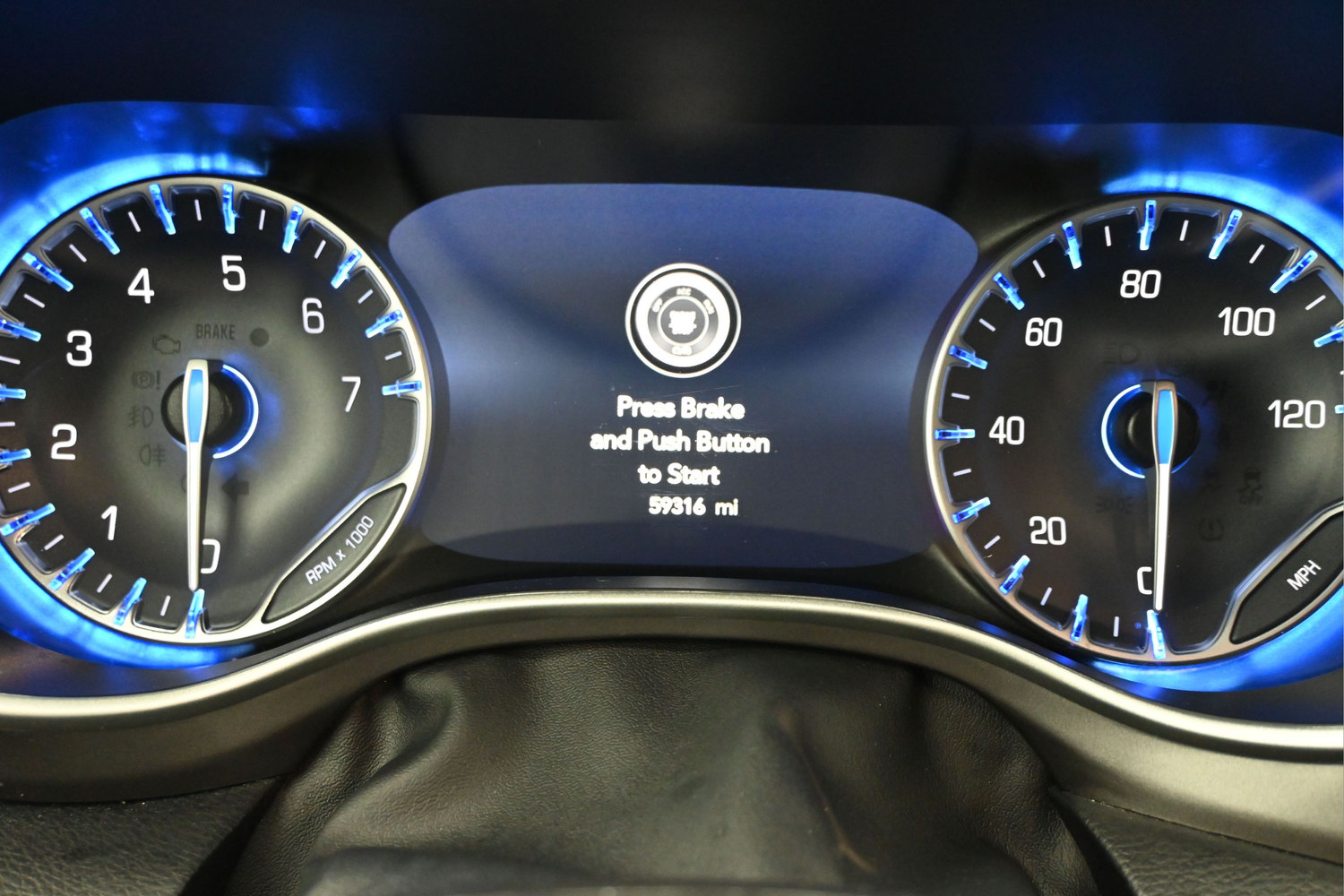Used 2024 Chrysler Pacifica Touring-L FWD image 15