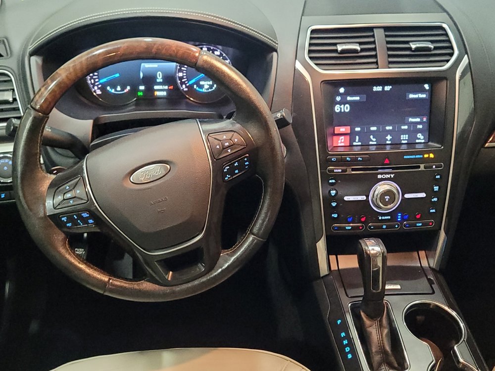 Used 2017 Ford Explorer Platinum AWD/4WD image 22