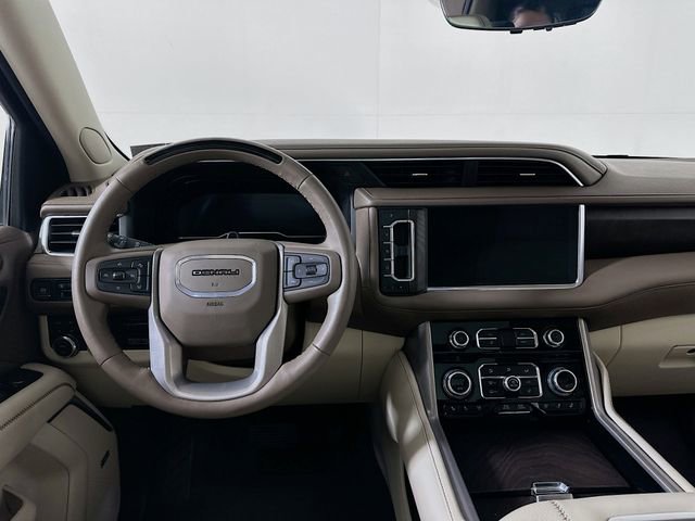 Used 2024 GMC Yukon Denali w/ Denali Reserve Package image 25