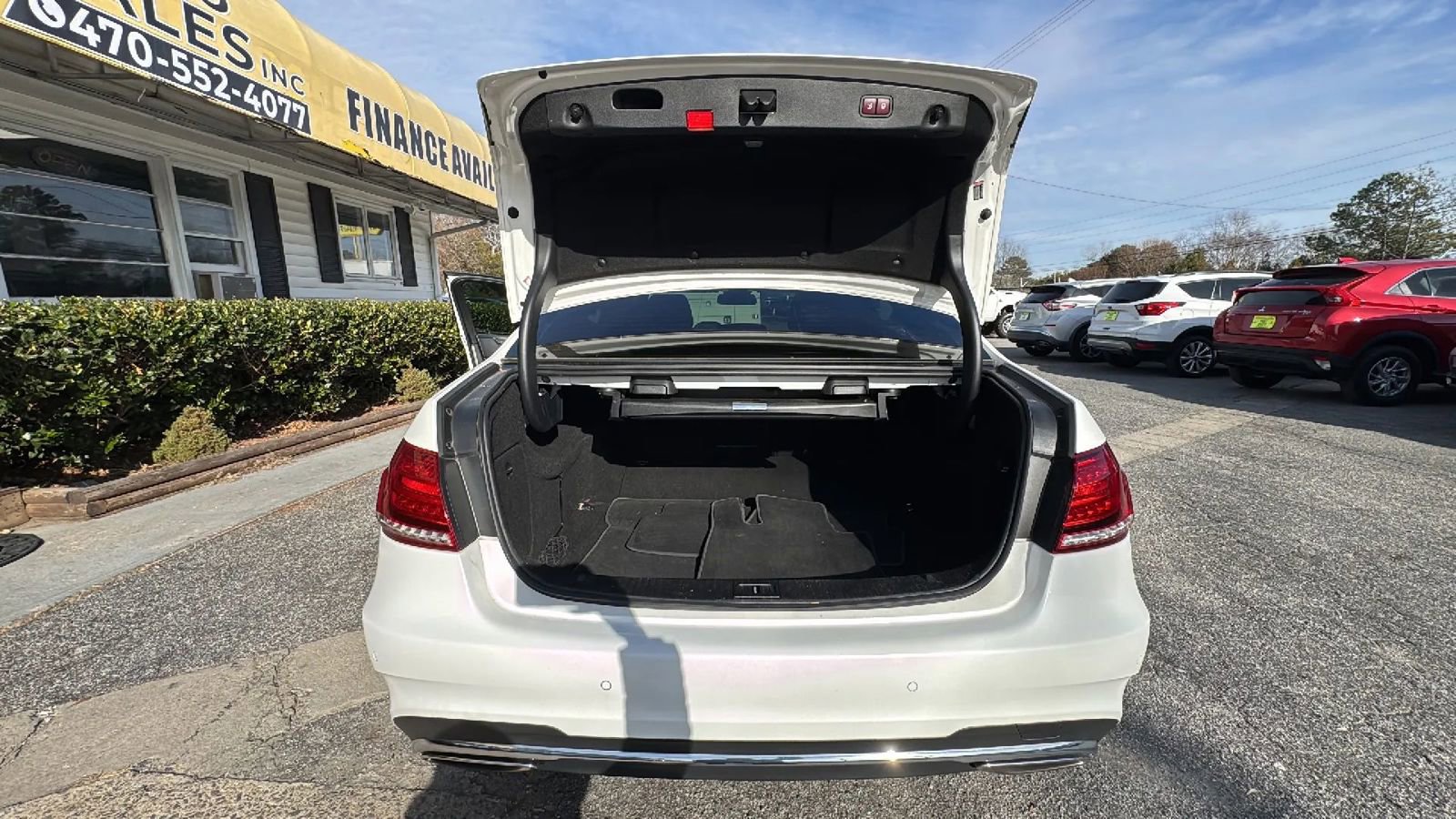 Used 2015 Mercedes-Benz E 350 Sedan image 16