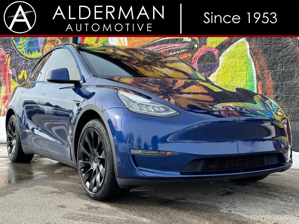 Used 2023 Tesla Model Y Long Range video 1