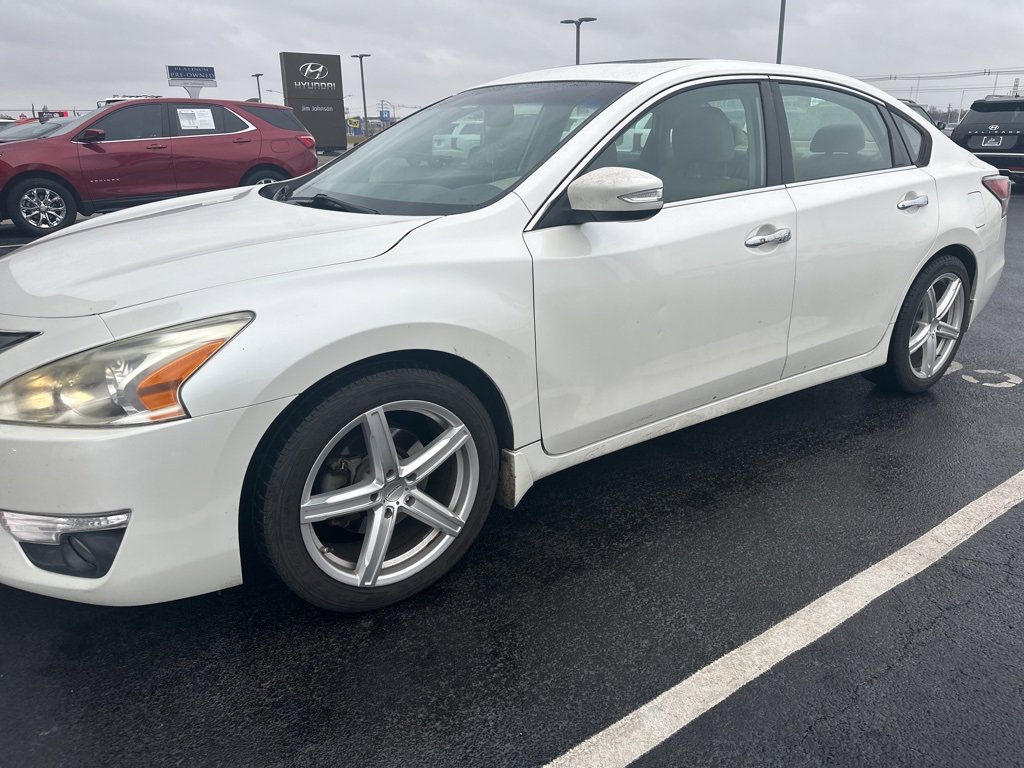 Used 2014 Nissan Altima 3.5 SL w/ Technology Package