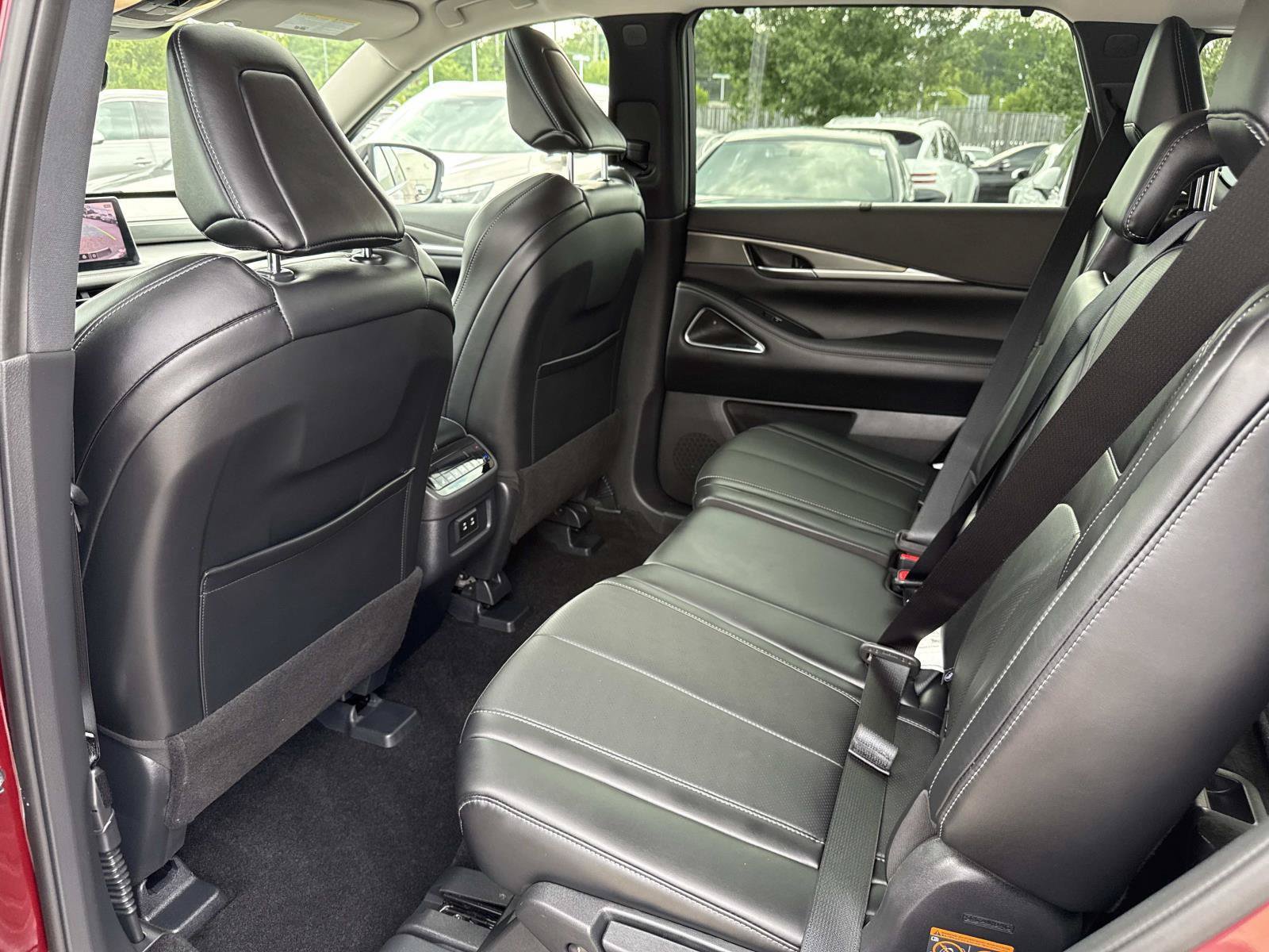 Used 2026 INFINITI QX60 Luxe w/ Cargo Package AWD/4WD image 28