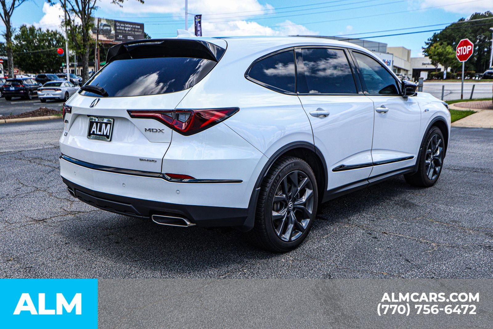 Used 2023 Acura MDX A-Spec image 7