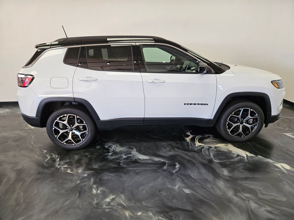 New 2026 Jeep Compass Limited AWD/4WD image 22
