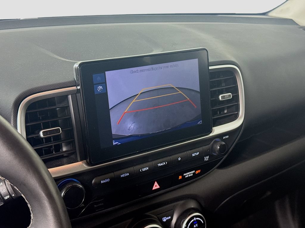 Certified 2025 Hyundai Venue SEL FWD image 13