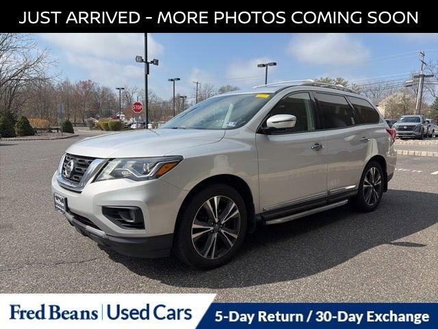 Certified 2019 Nissan Pathfinder Platinum image 3