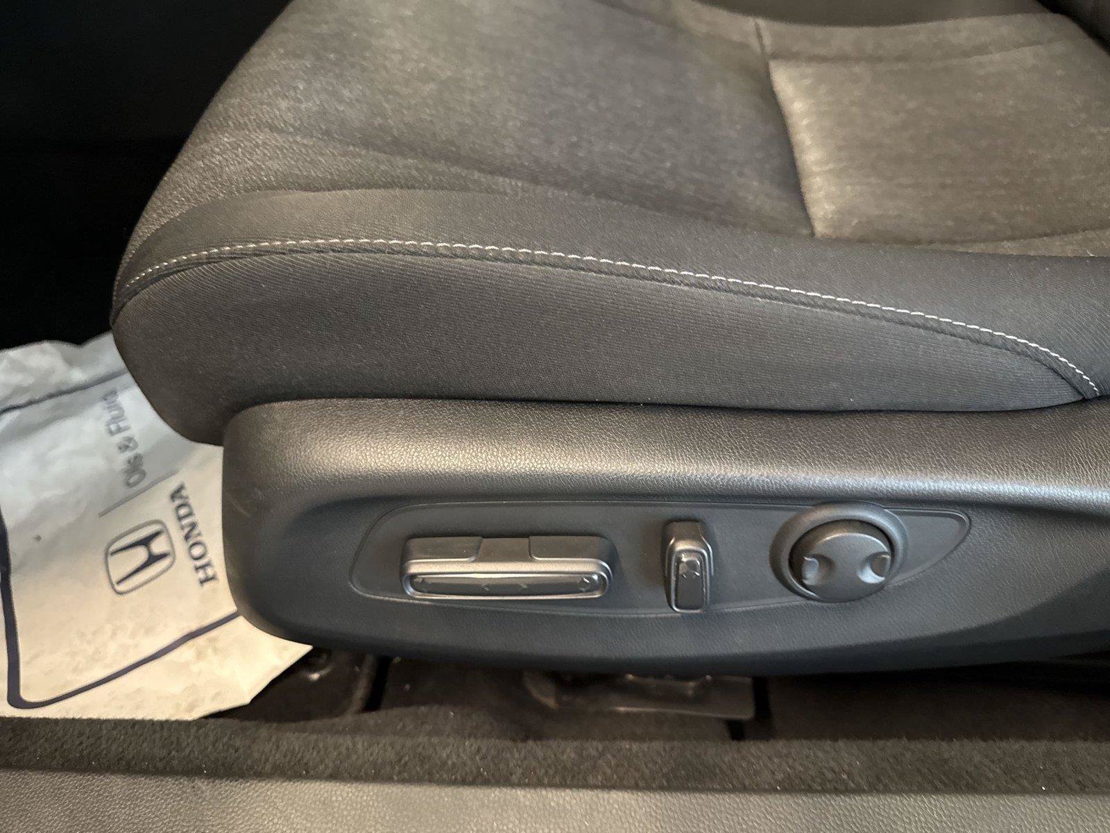 Used 2023 Honda Accord EX image 14
