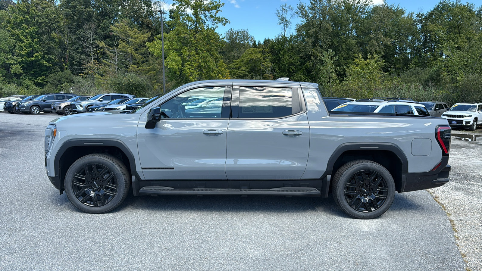 Used 2026 GMC Sierra EV Elevation w/ Premium Package image 7