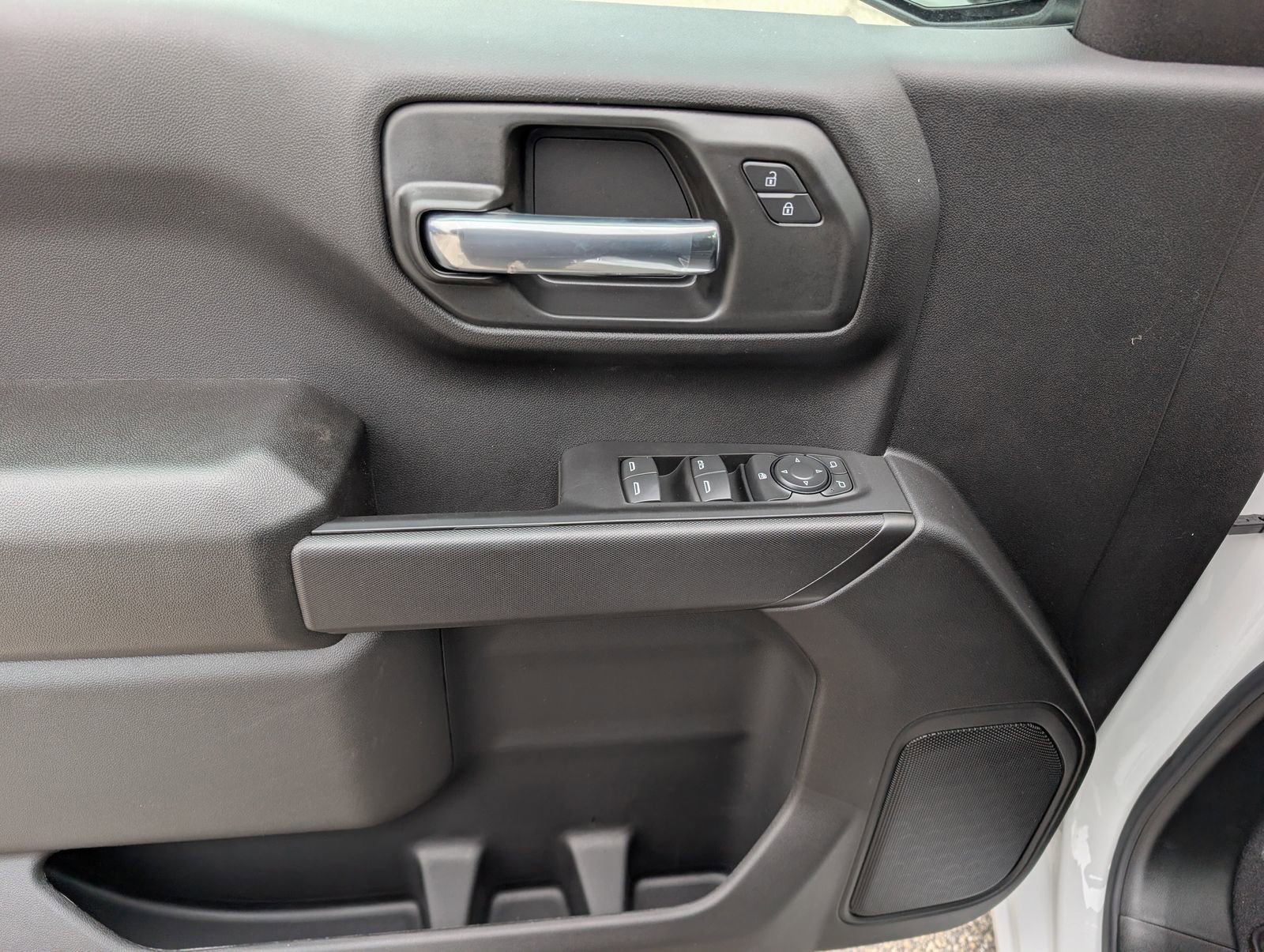 New 2026 Chevrolet Silverado 1500 Custom image 16