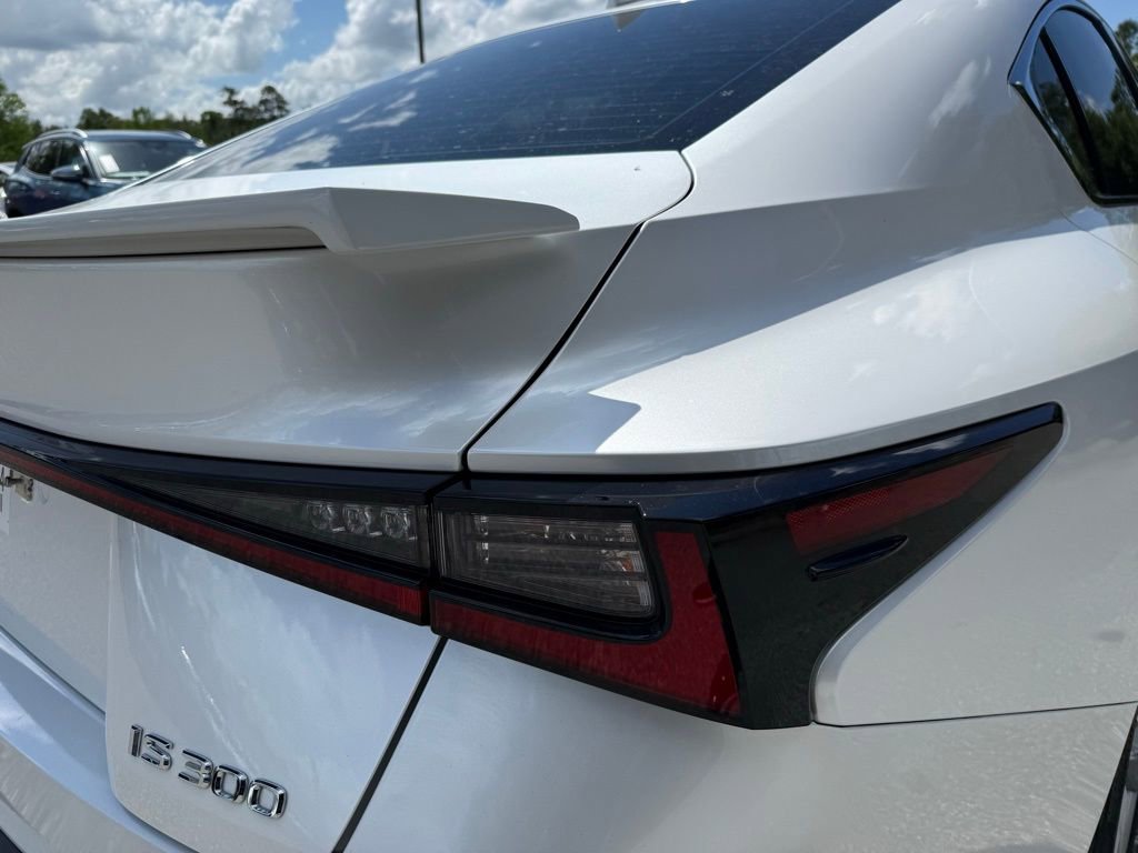 Used 2021 Lexus IS 300 w/ Accessory Package image 11