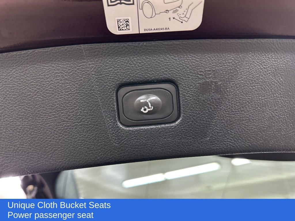 Used 2019 Ford Edge SEL w/ Equipment Group 201A image 27