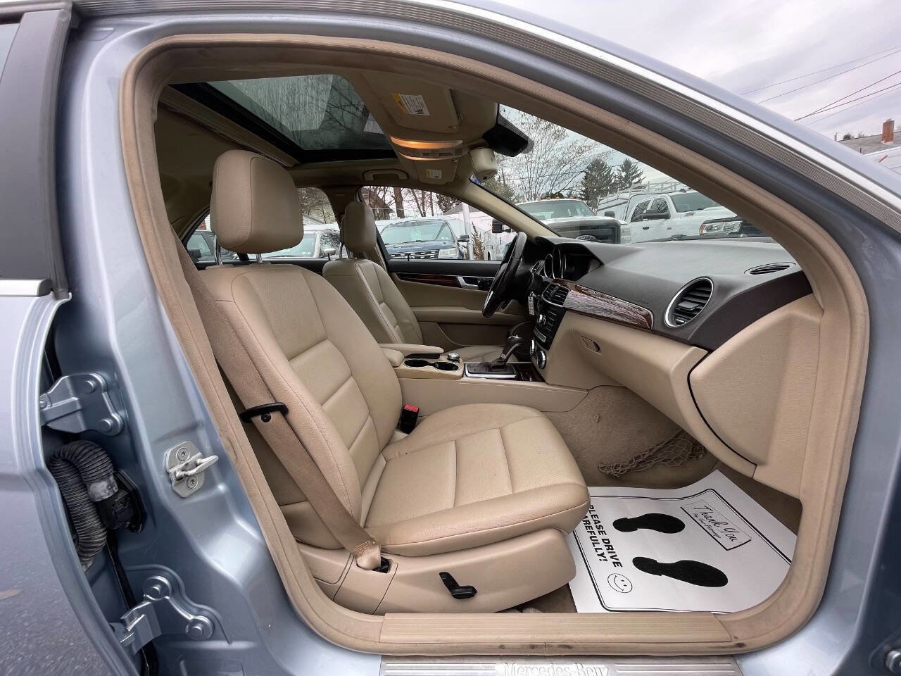 Used 2013 Mercedes-Benz C 300 4MATIC Sedan image 33