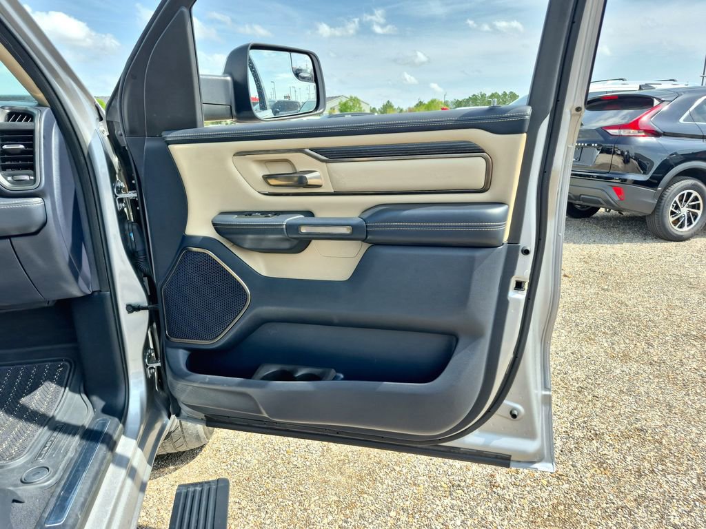 Used 2019 RAM 1500 Limited w/ Advanced Safety Group AWD/4WD image 24