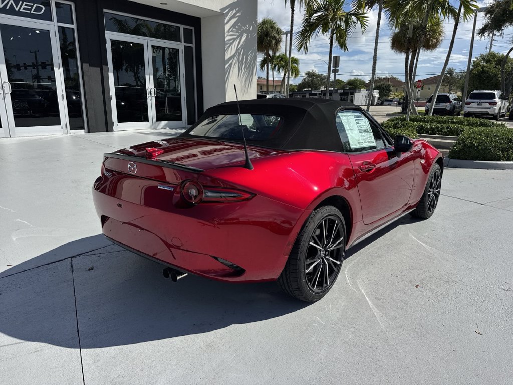 New 2026 MAZDA MX-5 Miata Grand Touring RWD image 3