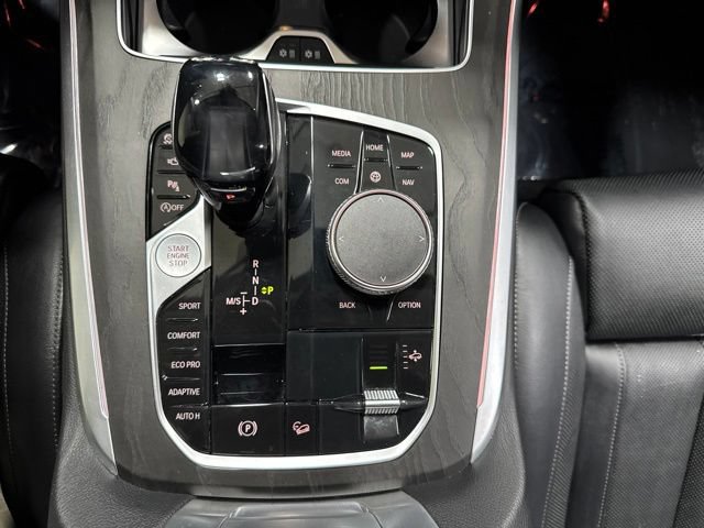 Used 2019 BMW X7 xDrive50i w/ Premium Package AWD/4WD image 25
