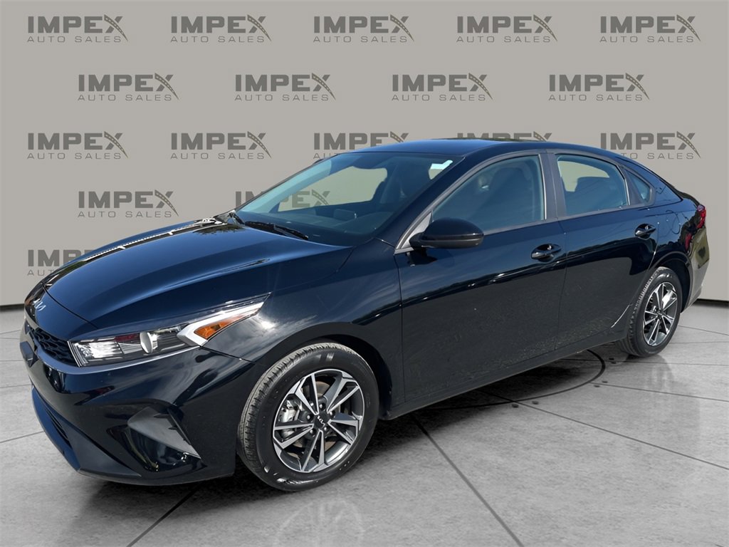 Used 2024 Kia Forte LXS