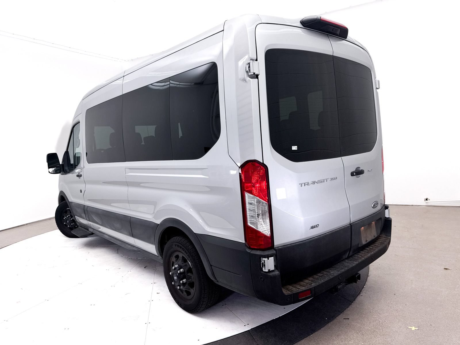 Used 2024 Ford Transit 350 XLT AWD/4WD image 7