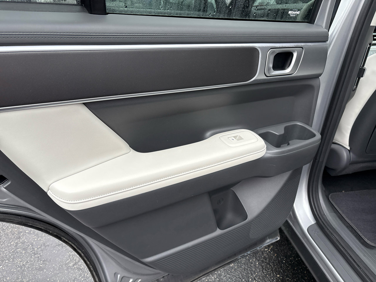 Used 2025 Hyundai Santa Fe SEL image 24