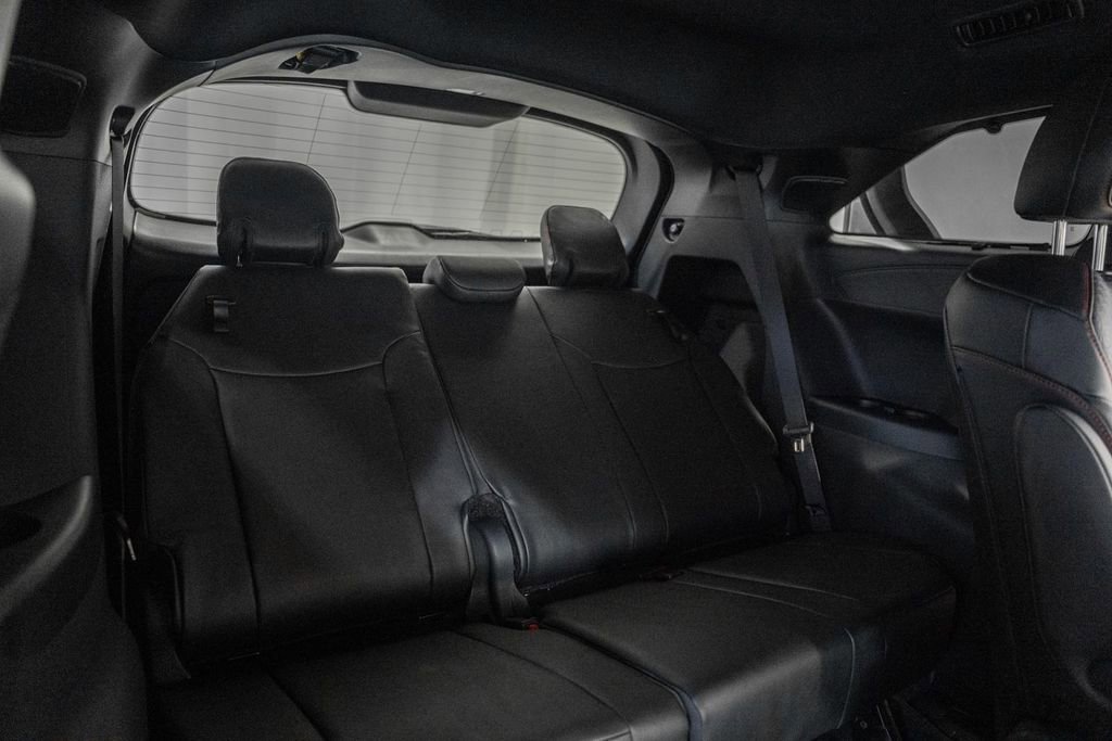 Used 2026 Toyota Sienna XSE image 35