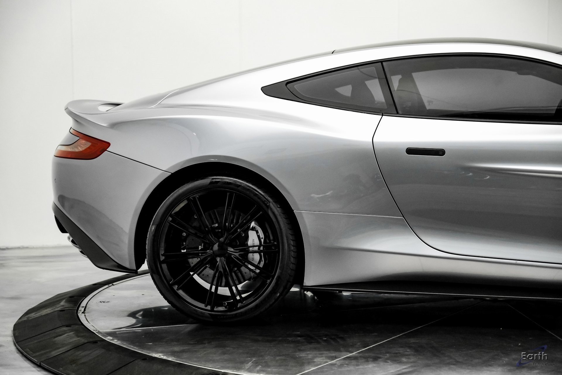Used 2014 Aston Martin Vanquish Coupe image 17